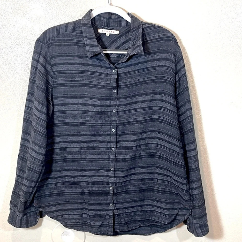 XIRENA Women's black striped long sleeve button down size Large